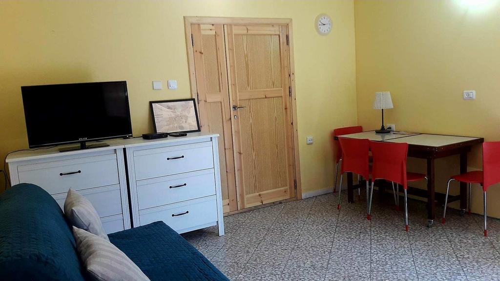 Lesanel - Guest House Arad Exteriér fotografie